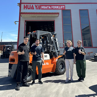 Zhomart from Kazakhstan visiting HUAYA’s diesel forklifts